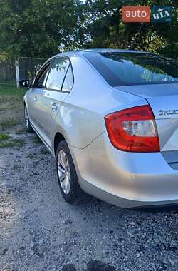 Лифтбек Skoda Rapid 2013 в 