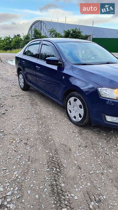 Ліфтбек Skoda Rapid 2014 в Городку