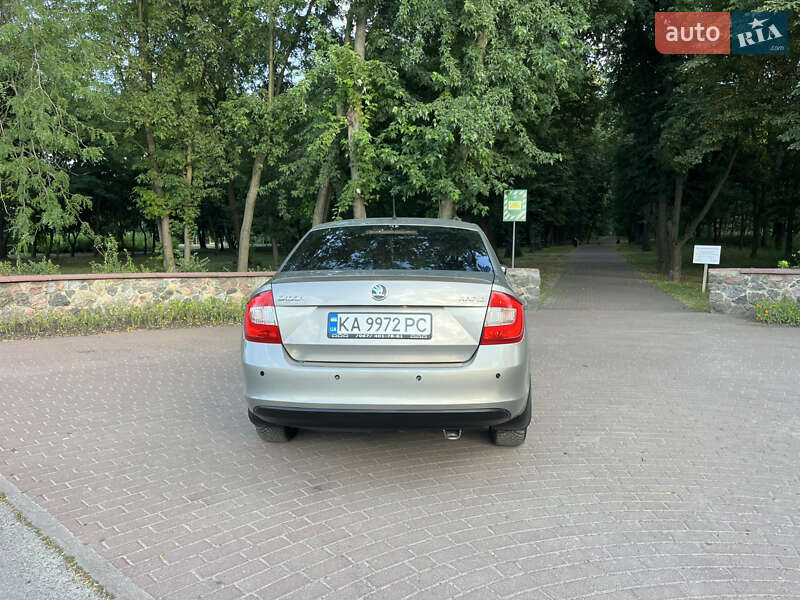 Лифтбек Skoda Rapid 2013 в Киеве
