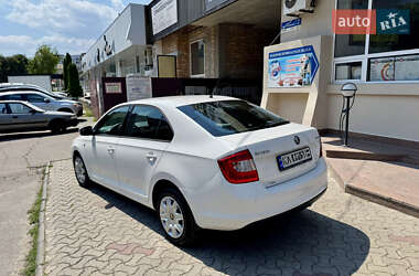 Лифтбек Skoda Rapid 2013 в 