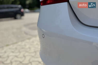 Лифтбек Skoda Rapid 2013 в 