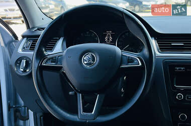 Лифтбек Skoda Rapid 2013 в 