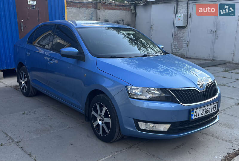 Лифтбек Skoda Rapid 2014 в Киеве