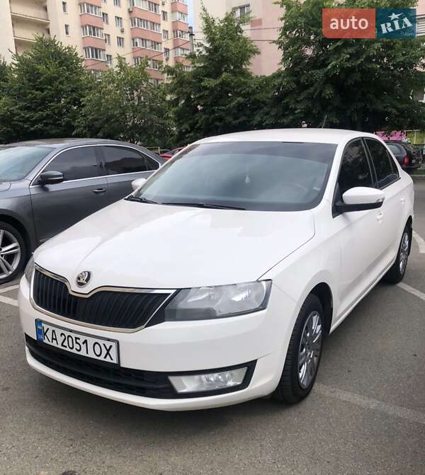 Лифтбек Skoda Rapid 2016 в 
