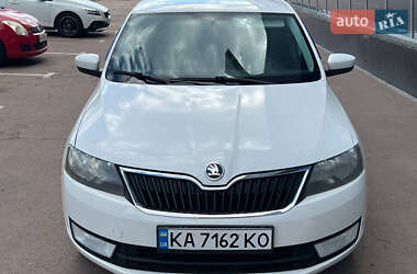 Лифтбек Skoda Rapid 2013 в 