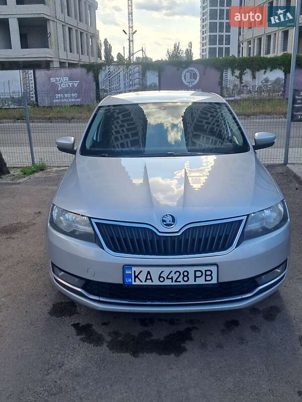 Лифтбек Skoda Rapid 2018 в 