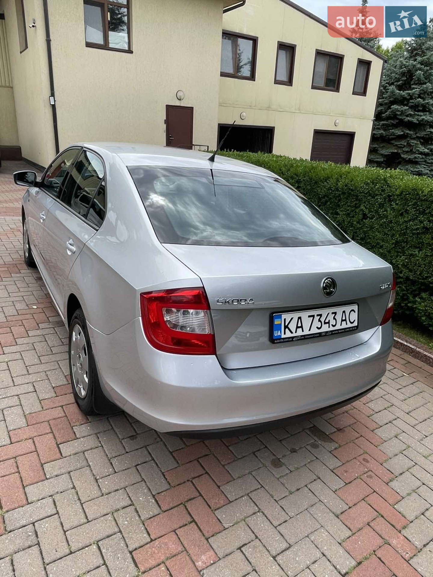 2013 Skoda Rapid - мініатюра 2