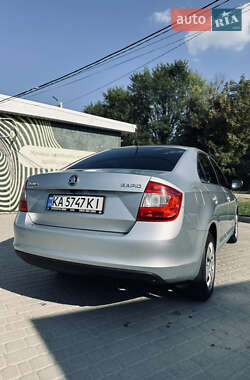 Лифтбек Skoda Rapid 2013 в 