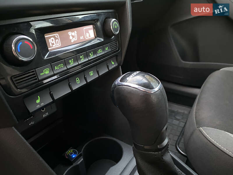 Лифтбек Skoda Rapid 2016 в Киеве