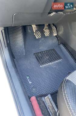 Лифтбек Skoda Rapid 2013 в 