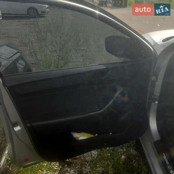 Ліфтбек Skoda Rapid 2013 в Дніпрі