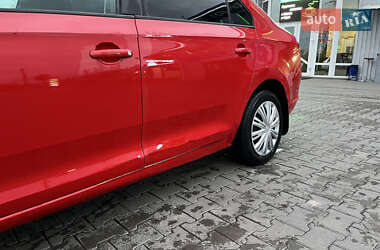 Лифтбек Skoda Rapid 2013 в 