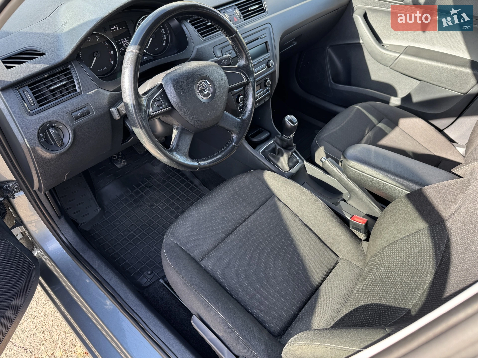 2013 Skoda Rapid - мініатюра 12