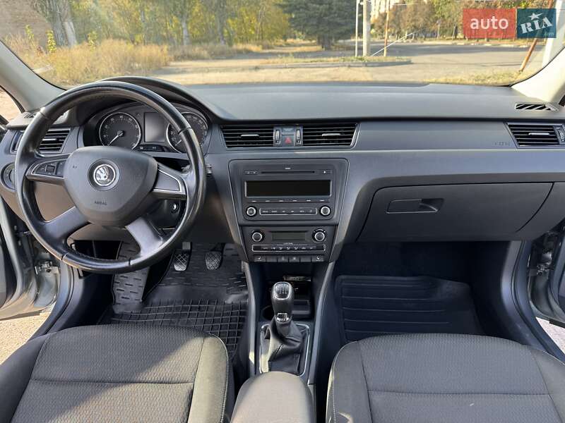 Лифтбек Skoda Rapid 2013 в Краматорске фото 27 Лифтбек Skoda Rapid 2013 в Краматорске