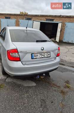 Лифтбек Skoda Rapid 2013 в 