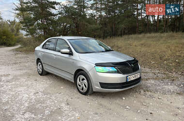 Лифтбек Skoda Rapid 2014 в Каменском