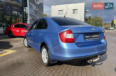 Лифтбек Skoda Rapid 2013 в 