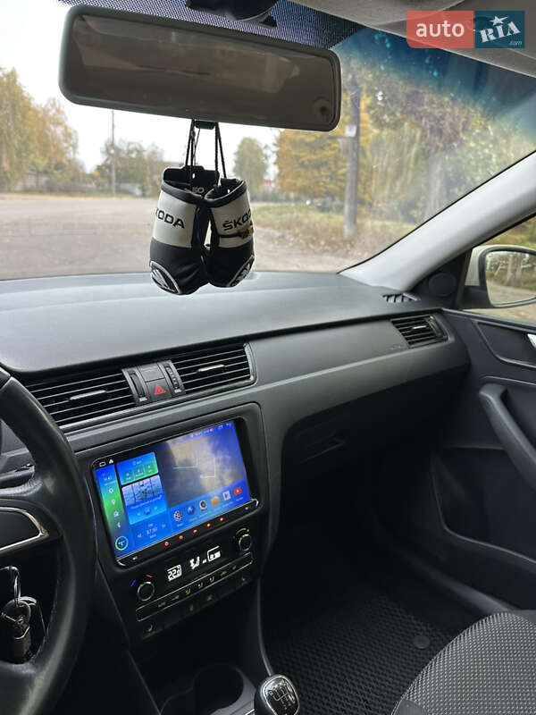 Хетчбек Skoda Rapid 2013 в Білій Церкві