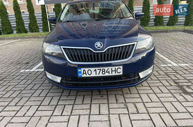 Ліфтбек Skoda Rapid 2015 в  фото 3 Ліфтбек Skoda Rapid 2015 в