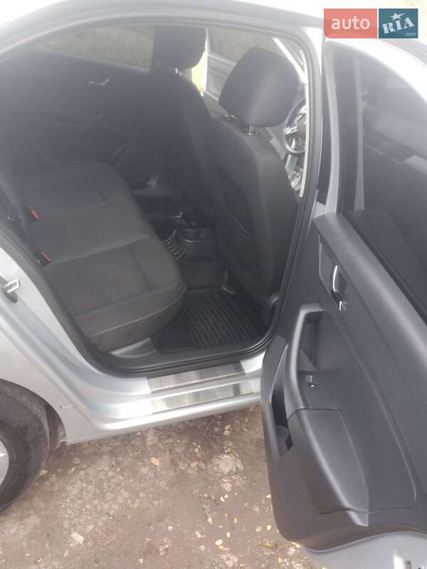 Ліфтбек Skoda Rapid 2013 в Кривому Розі