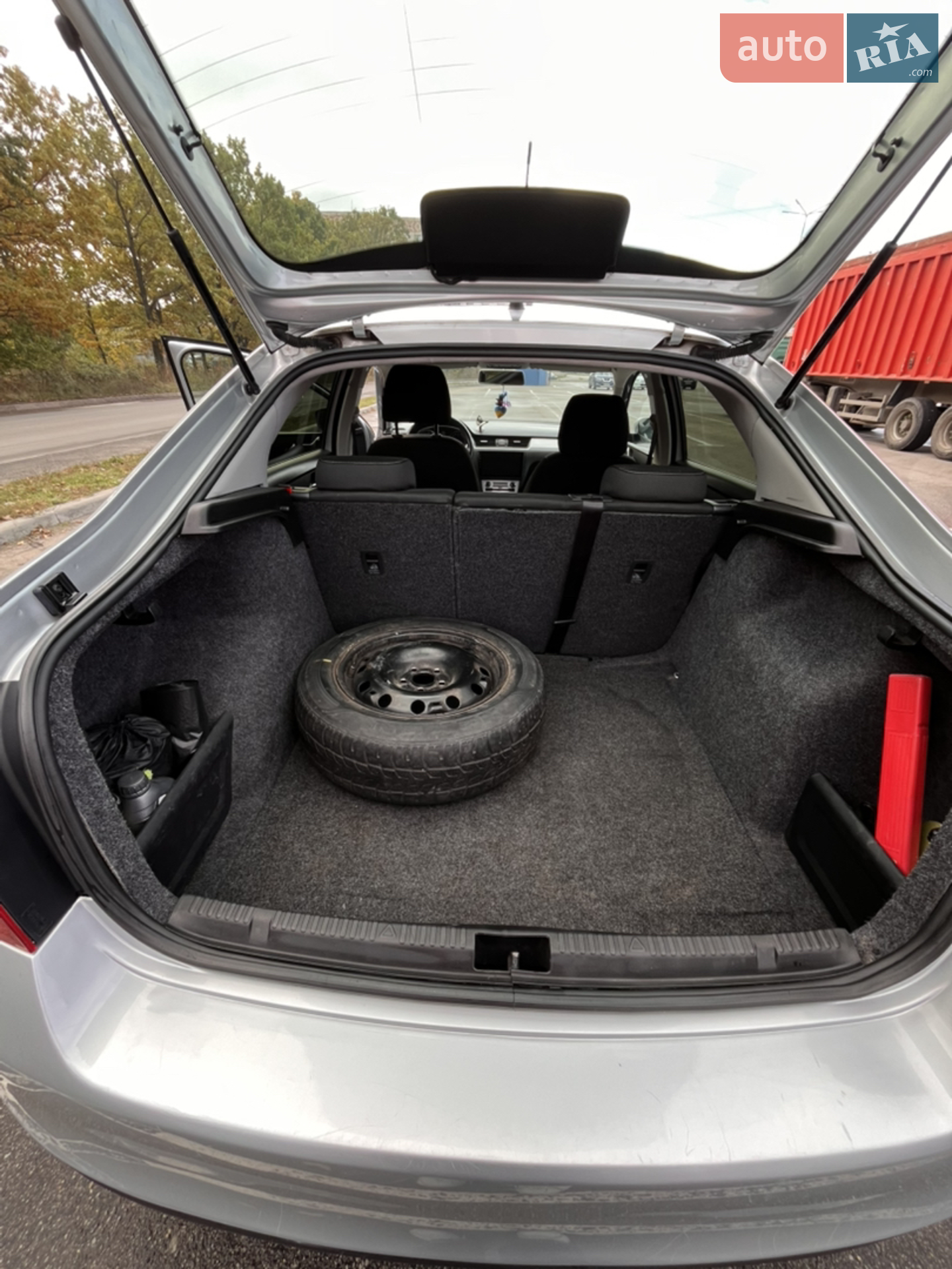 2015 Skoda Rapid - мініатюра 3