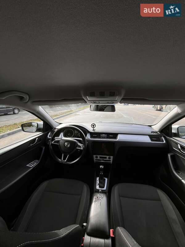 Лифтбек Skoda Rapid 2015 в Кропивницком