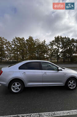 Skoda Rapid 2015