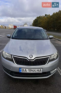 Лифтбек Skoda Rapid 2015 в 