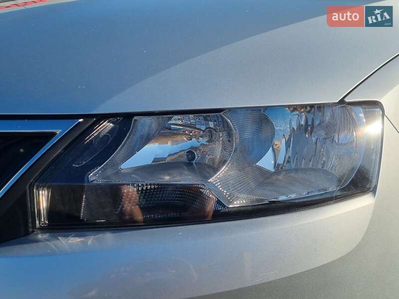 Лифтбек Skoda Rapid 2013 в Одессе