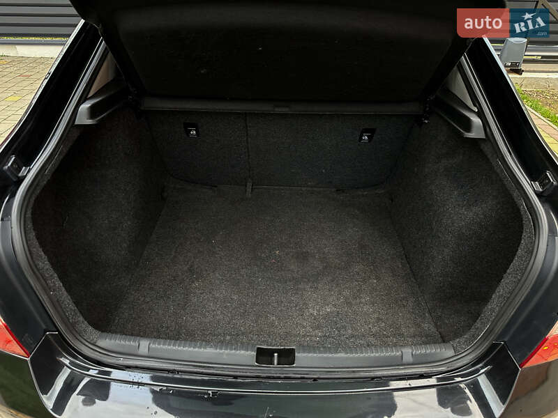 Лифтбек Skoda Rapid 2013 в Самборе