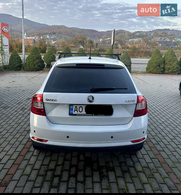 Хетчбек Skoda Rapid 2016 в Хусті