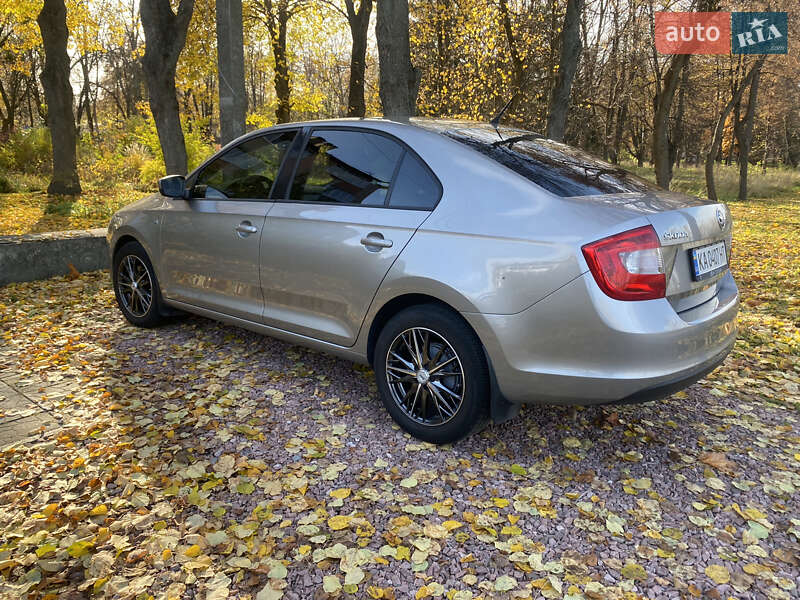 Лифтбек Skoda Rapid 2013 в Борисполе фото 6 Лифтбек Skoda Rapid 2013 в Борисполе