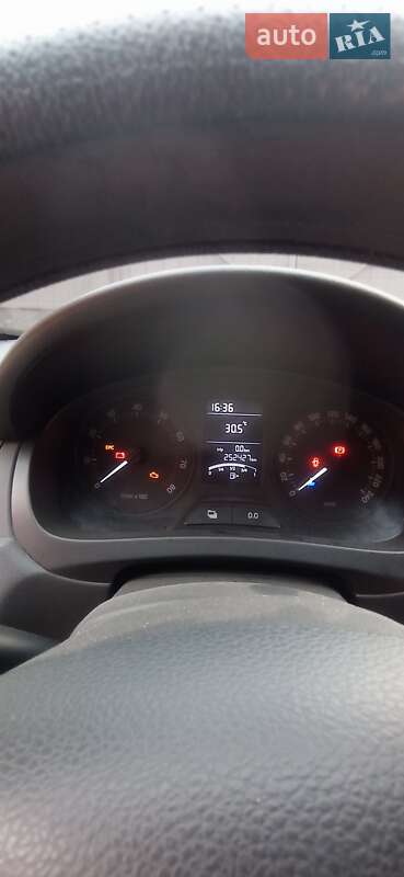 Лифтбек Skoda Rapid 2013 в Харькове фото 8 Лифтбек Skoda Rapid 2013 в Харькове