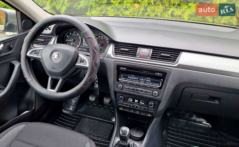 Лифтбек Skoda Rapid 2013 в Песочине