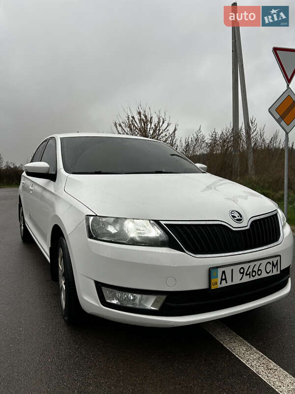 Лифтбек Skoda Rapid 2016 в Киеве