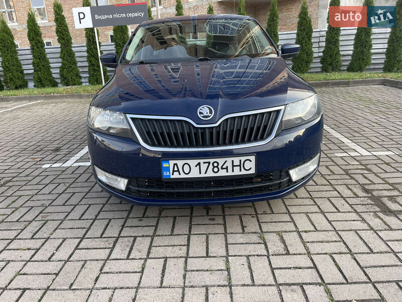 Лифтбек Skoda Rapid 2015 в Луцке