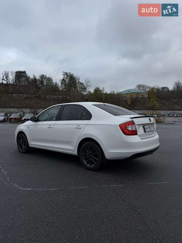 Лифтбек Skoda Rapid 2014 в Киеве фото 7 Лифтбек Skoda Rapid 2014 в Киеве