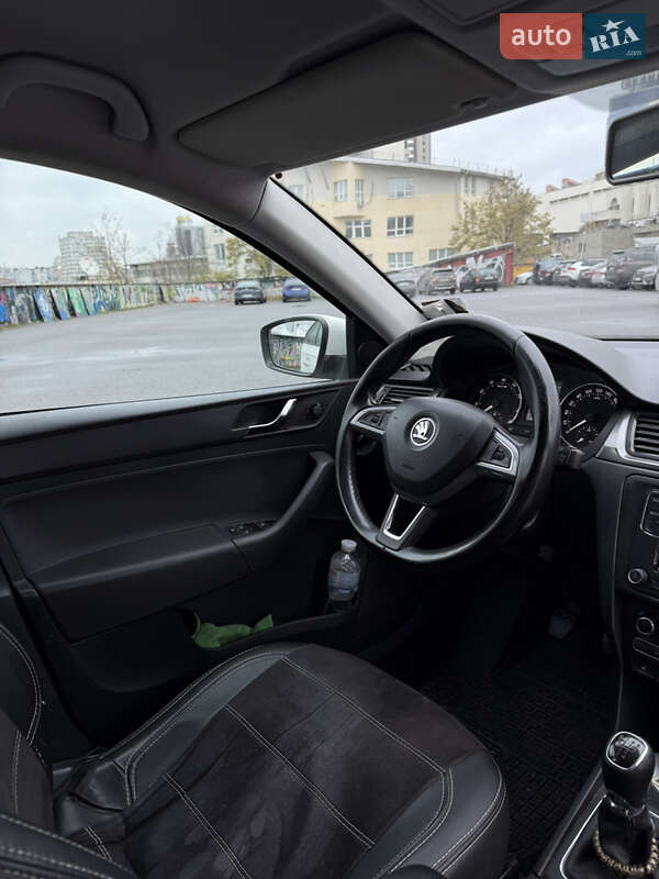 Лифтбек Skoda Rapid 2014 в Киеве фото 15 Лифтбек Skoda Rapid 2014 в Киеве