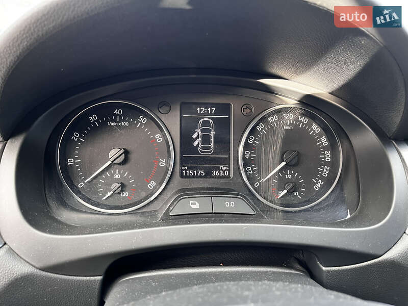 Лифтбек Skoda Rapid 2015 в Киеве фото 15 Лифтбек Skoda Rapid 2015 в Киеве