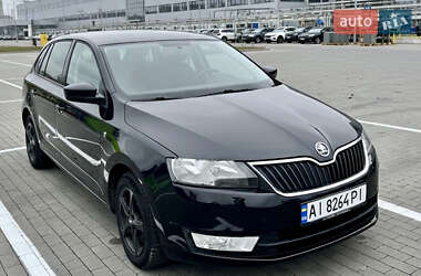 Хэтчбек Skoda Rapid 2014 в Умани