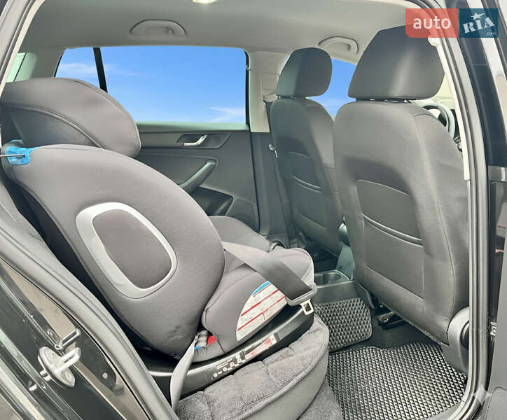 Хетчбек Skoda Rapid 2014 в Умані фото 11 Хетчбек Skoda Rapid 2014 в Умані