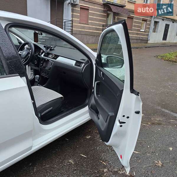 Ліфтбек Skoda Rapid 2015 в Тернополі