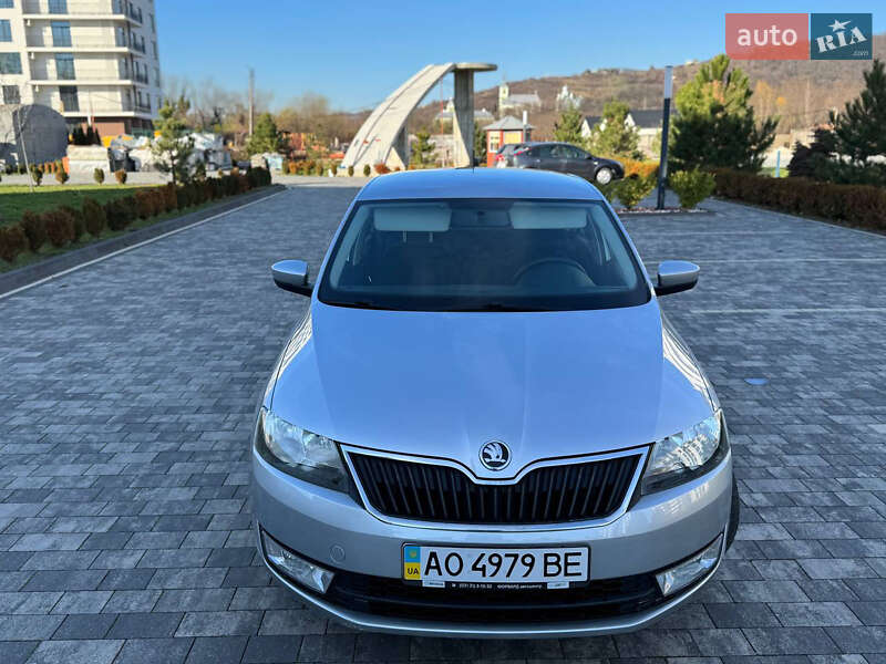 Хэтчбек Skoda Rapid 2013 в Мукачево