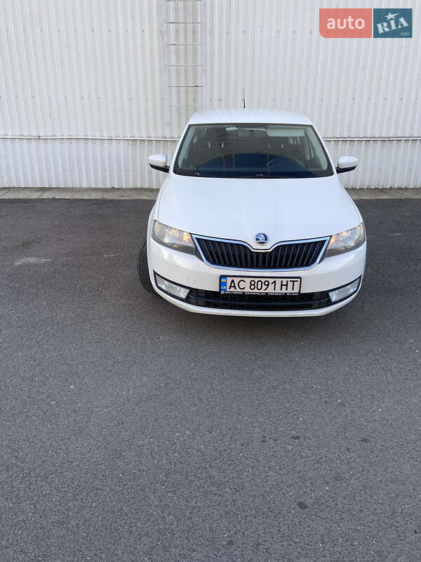 Лифтбек Skoda Rapid 2013 в Луцке