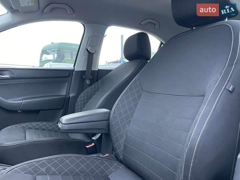 Лифтбек Skoda Rapid 2017 в Мукачево фото 34 Лифтбек Skoda Rapid 2017 в Мукачево