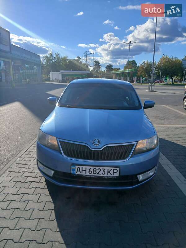 Лифтбек Skoda Rapid 2014 в Днепре