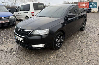 Хэтчбек Skoda Rapid 2015 в Тернополе