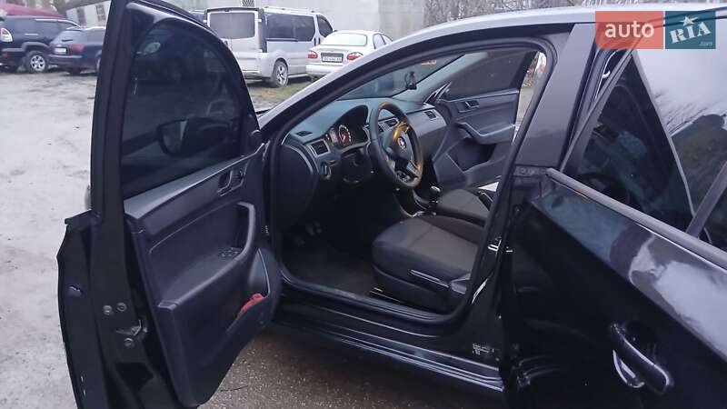 Лифтбек Skoda Rapid 2015 в Тернополе фото 31 Лифтбек Skoda Rapid 2015 в Тернополе