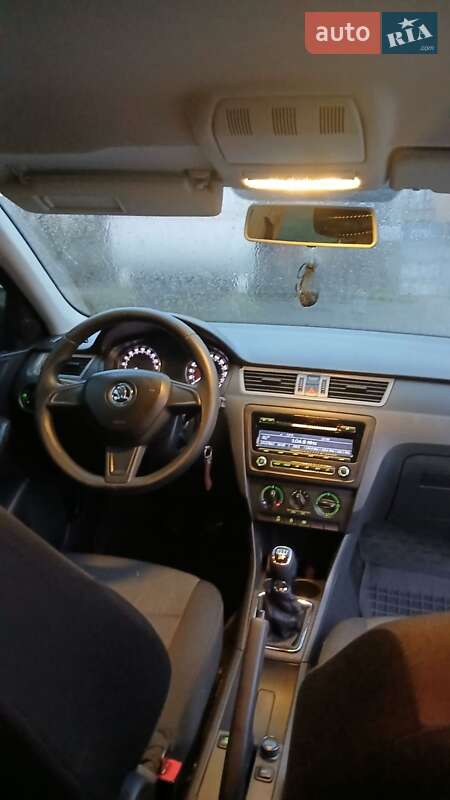 Лифтбек Skoda Rapid 2015 в Тернополе фото 42 Лифтбек Skoda Rapid 2015 в Тернополе