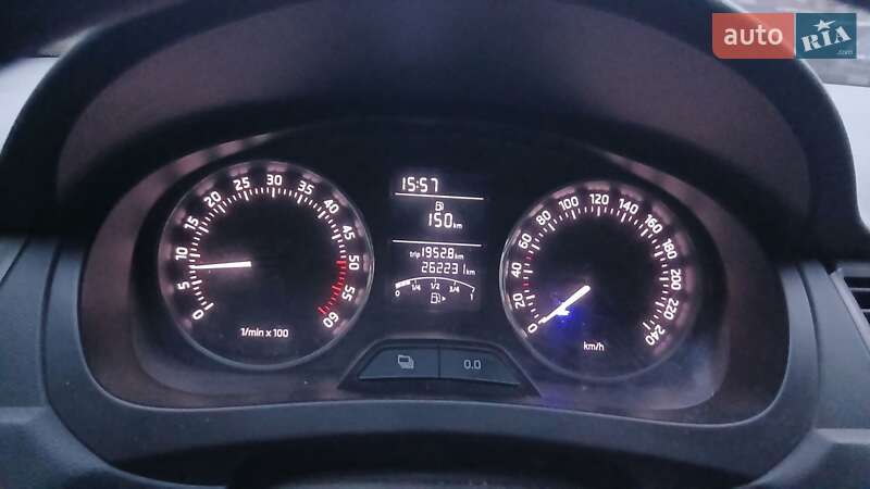 Лифтбек Skoda Rapid 2015 в Тернополе фото 56 Лифтбек Skoda Rapid 2015 в Тернополе